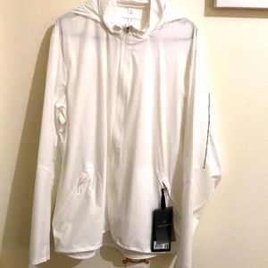 Active Jacket NWT